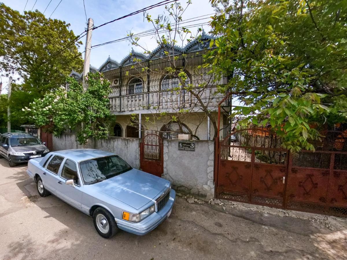 La Vitalie Guest House Chisinau Exterior photo